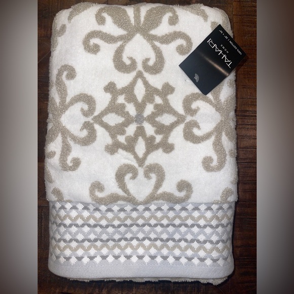 Tahari Bath Tahari Home Cotton Scroll Damask Luxury White Tan Bath